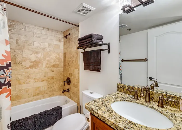 Holiday home Golf Views & Pool Access: